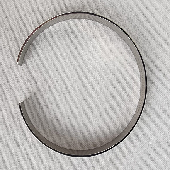 eLiasz and eLLa Silver Tone City Skyline Skinny Cuff Bracelet - Picture 7 of 9